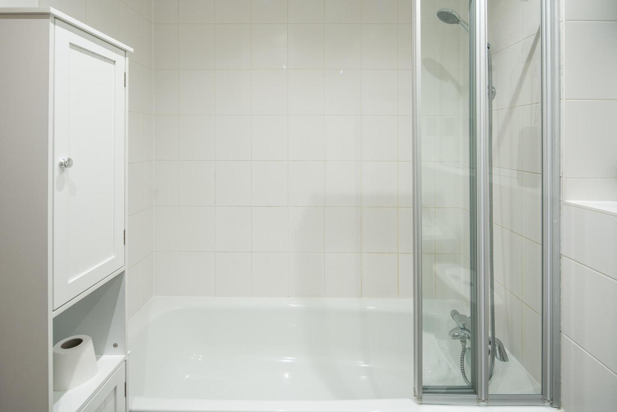 Stylish Apartment Near Central ロンドン エクステリア 写真